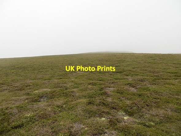 Photo 6"x4" Summit area, Uchd a' Chl\u00c3\u00a0rsair Caochan L\u00f9b c2013