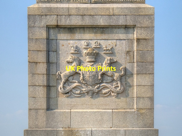 Photo 6"x4" The Yarborough Monument (detail) Hillway c2013
