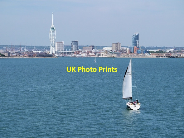 Photo 6"x4" The Solent Clayhall\/SZ6198 c2013