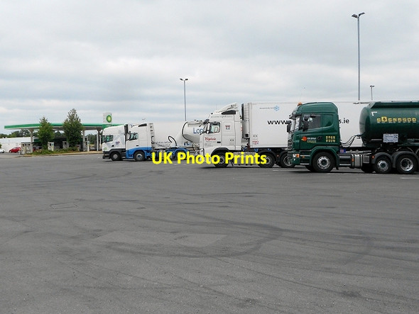 Photo 6"x4" Lorry Park, Warwick Service Area (Northbound M40) Chesterton Green c2013
