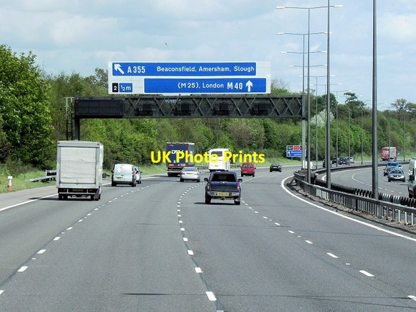 Photo 6"x4" Southbound M40 Approaching Junction 2 Beaconsfield c2013