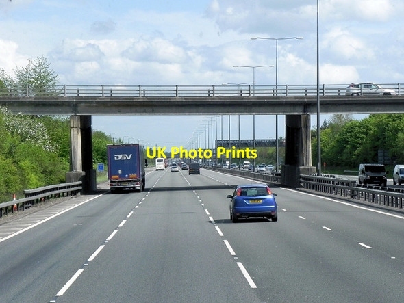 Photo 6"x4" Southbound M40, Bridge at Junction 2 Beaconsfield c2013