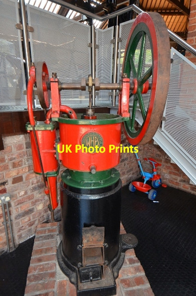 Photo 6"x4" MOSI - Stirling engine Manchester c2013