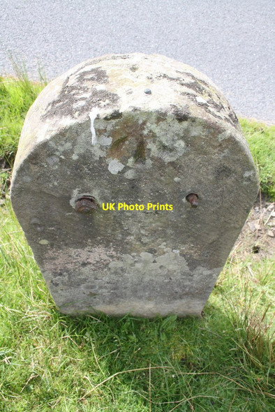Photo 6"x4" Benchmark on milestone Sedbergh 2 Hollins\/SD6791 c2013