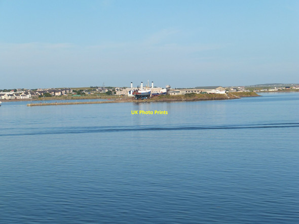 Photo 6"x4" Boat on the slipway Stornoway\/Ste\u00f2rnabhagh c2013