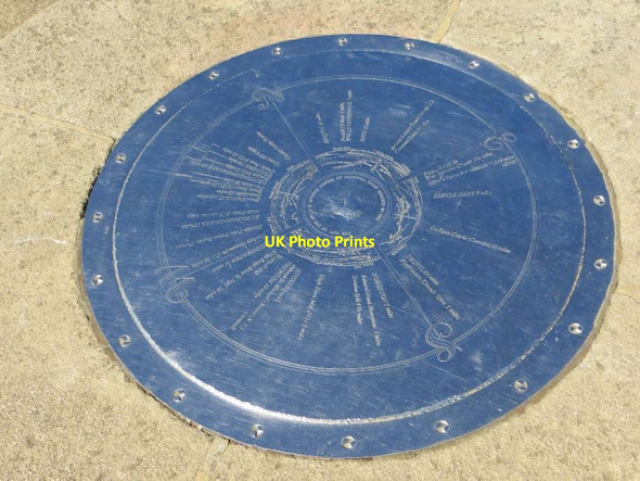 Photo 6"x4" Compass of the Toposcope Glastonbury c2013