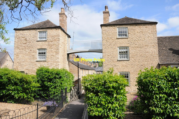 Photo 6"x4" Houses in Stamford Stamford\/TF0207 c2013