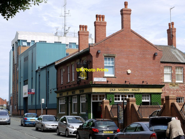 Photo 6"x4" The Prince of Wales Tavern, Liddell Street, North Shields Tynemouth c2013