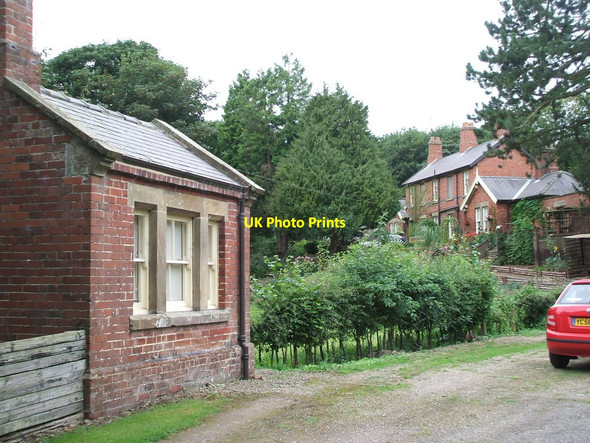 Photo 6"x4" Wykeham railway station (site), Yorkshire Wykeham\/SE9683 c2009