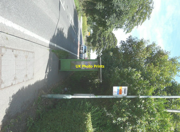 Photo 6"x4" Bus-stop shelter, Canterbury Road (A260) Selsted c2013