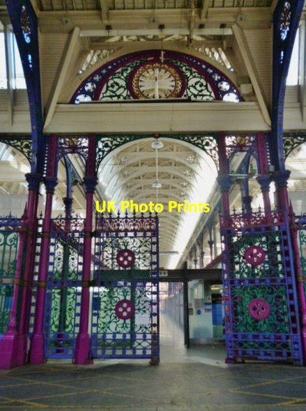 Photo 6"x4" Interior entrance, Grand Avenue, Smithfield Market EC1 London c2013