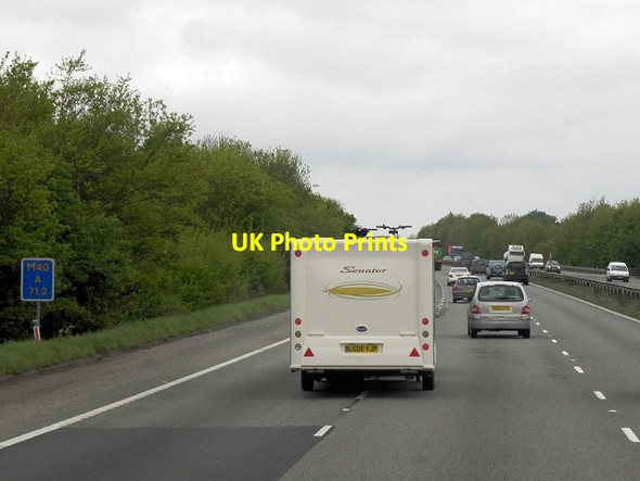 Photo 6"x4" Northbound M40 near Tetsworth Tetsworth c2013