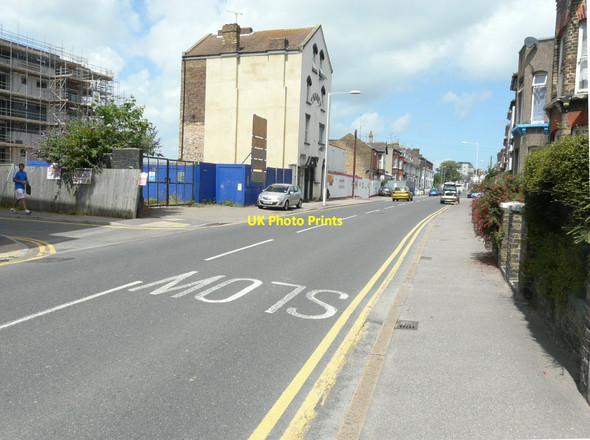 Photo 6"x4" Subtle changes in Eaton Road Margate c2013