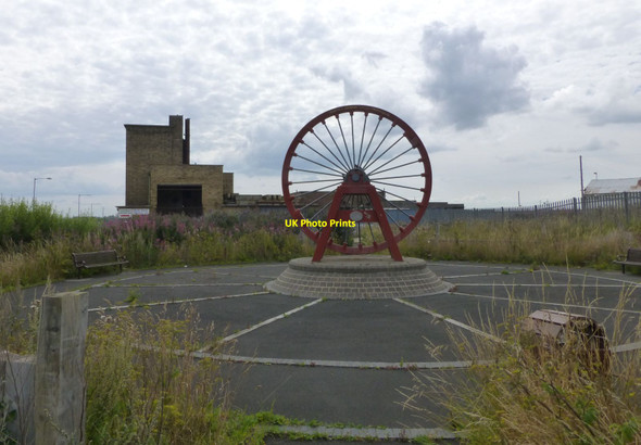 Photo 6"x4" A monument to a past mining age Cambois c2013