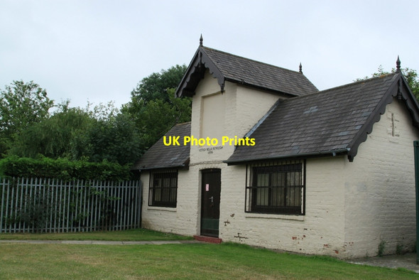 Photo 6"x4" Sherburn Village Bowling Green Clubhouse Sherburn\/NZ3142 c2013
