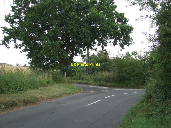 Photo 6"x4" Road Junction Diss c2013