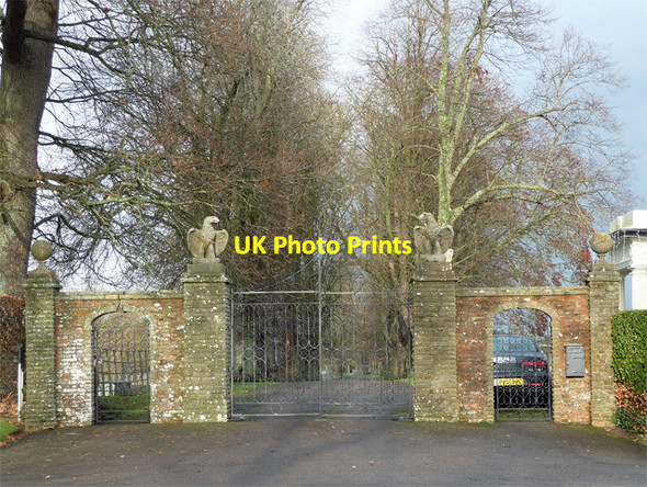 Photo 6"x4" Gates near Henfield Henfield\/TQ2116 c2011