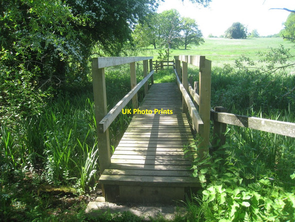 Photo 6"x4" Footbridge in Londesborough Park Londesborough c2013