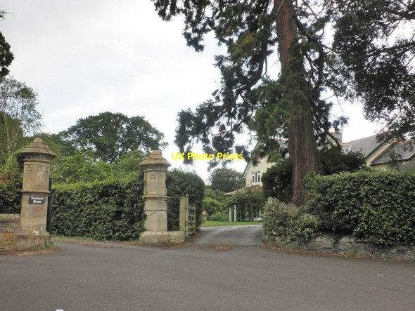Photo 6"x4" Entrance gateway, Stockland Manor Otterhampton c2013