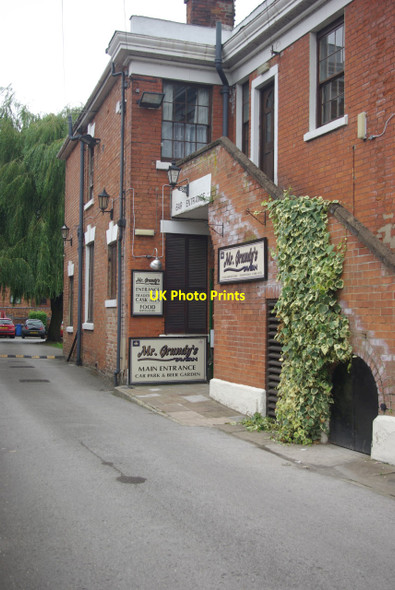 Photo 6"x4" Mr Grundy's Tavern Derby\/SK3535 c2013