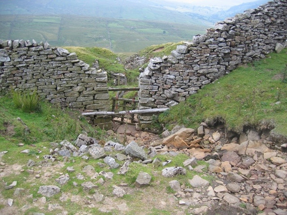 Photo 6"x4" Unnamed beck east of Providence mine Muker c2008