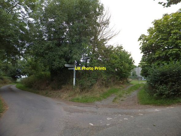 Photo 6"x4" Corstone Cross - the eastern corner Broadwoodkelly c2013