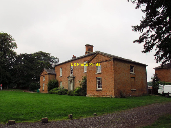 Photo 6"x4" Shugborough farmhouse Little Haywood c2013