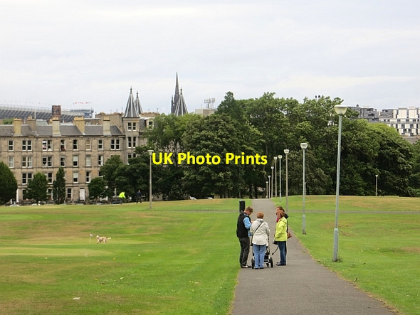 Photo 6"x4" A blustery day on Bruntsfield Links Merchiston c2013