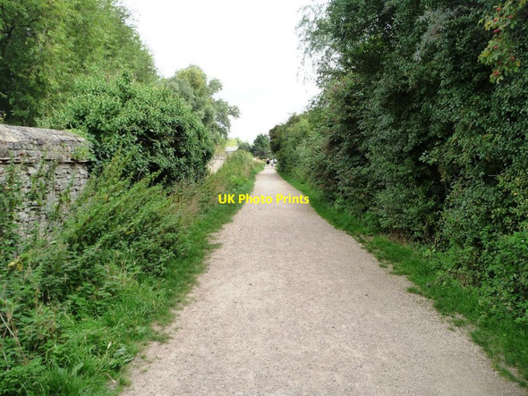 Photo 6"x4" Footpath on the east side of the Priory Wall Bedford\/TL0549 c2013
