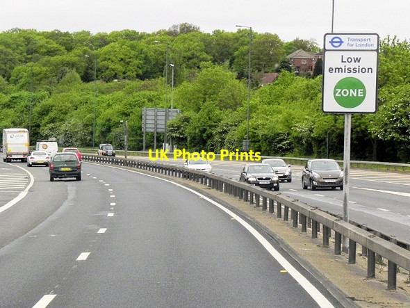 Photo 6"x4" East Rochester Way entering the Low Emission Zone Crayford\/TQ5174 c2013