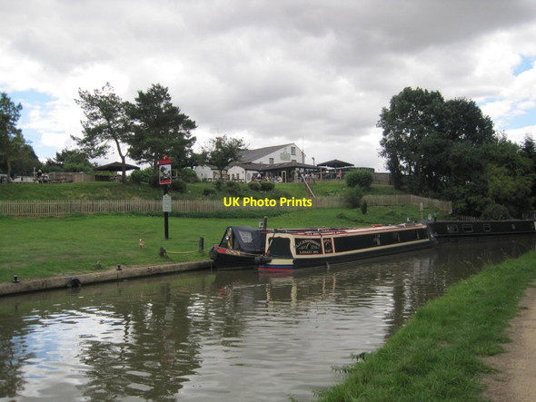 Photo 6"x4" Narrow Boats, Grand Union Canal Church Stowe c2013