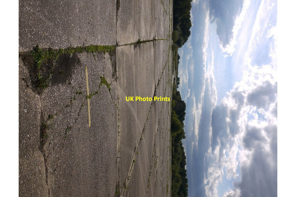 Photo 6"x4" Disused aerodrome at Wisley Bridge End\/TQ0757 c2013