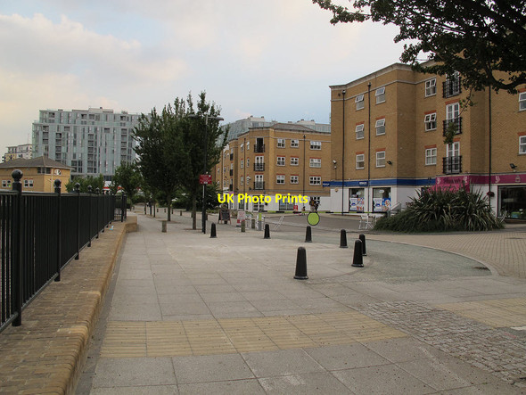 Photo 6"x4" Getting ready for a new bridge Deptford\/TQ3677 c2013