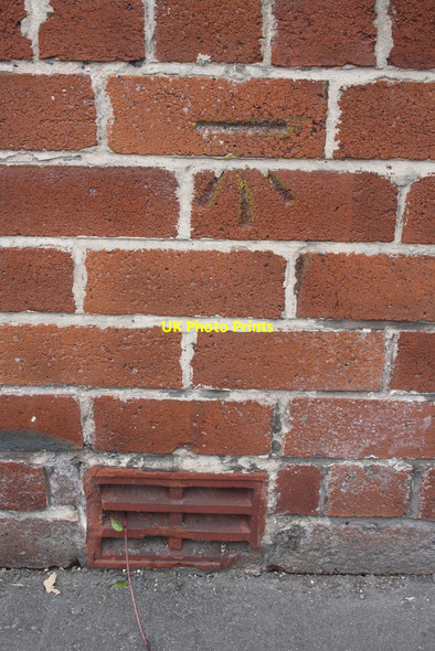 Photo 6"x4" Benchmark on wall of Kidacre Street Leeds\/SE3034 c2013