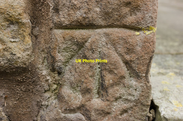 Photo 6"x4" Cut Bench Mark, #1 St Mary's Parade Lancaster c2013
