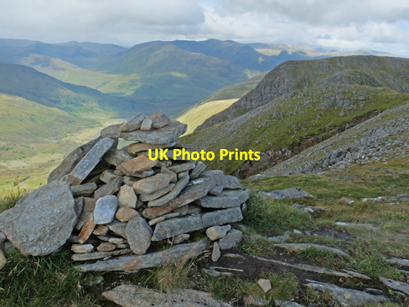 Photo 6"x4" Summit cairn of S\u00c3\u00a0il Chaorainn S\u00e0il Chaorainn c2013