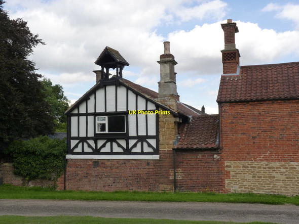 Photo 6"x4" Old School House Harlaxton c2013
