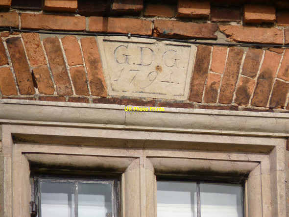 Photo 6"x4" Datestone, 77 High Street Harlaxton c2013