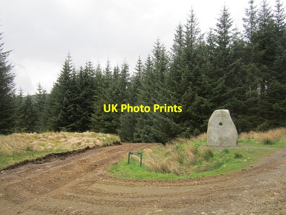 Photo 6"x4" The Border Stane Whithaugh c2013