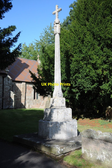 Photo 6"x4" Preaching cross, Hampton Lovett Droitwich c2013