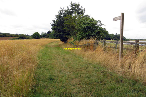 Photo 6"x4" The footpath around Farmoor Reservoir Filchampstead c2013 P1