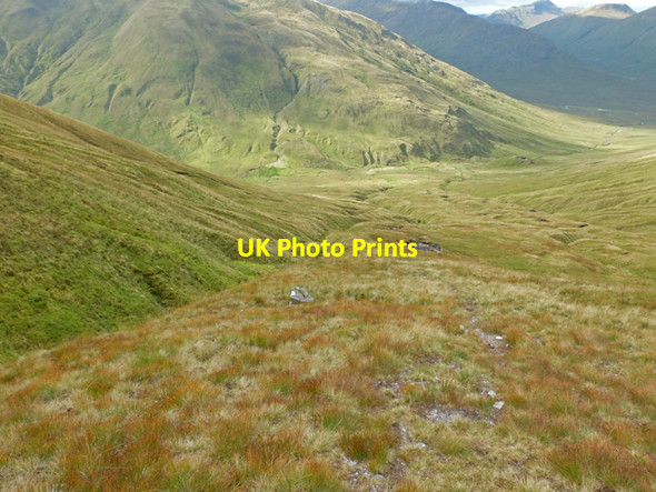Photo 6"x4" Descending Coire Odhar Coire Odhar\/NH0816 c2013