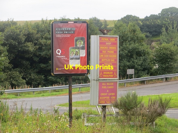 Photo 6"x4" Garage sign, Grantshouse Grantshouse c2013