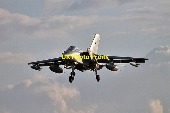 Photo 6"x4" A Tornado approaching RAF Lossiemouth from the southwest Covesea c2013