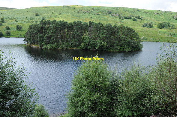 Photo 6"x4" Island in  Penygarreg Reservoir Troed-rhiw-draen c2013