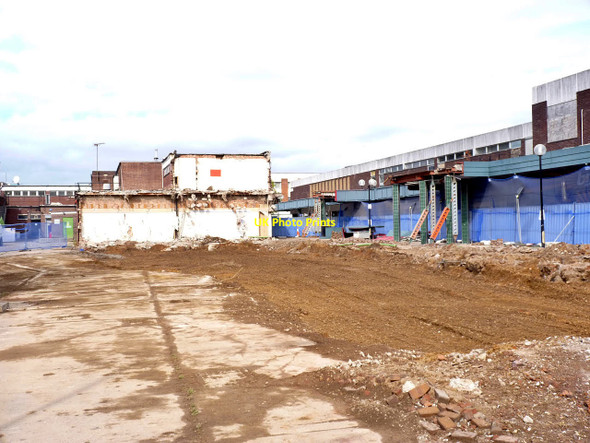 Photo 6"x4" The wreckage of the square Beeston\/SK5236 c2013
