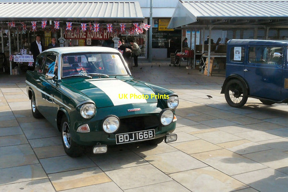 Photo 6"x4" Ford Anglia Hyde\/SJ9494 c2013