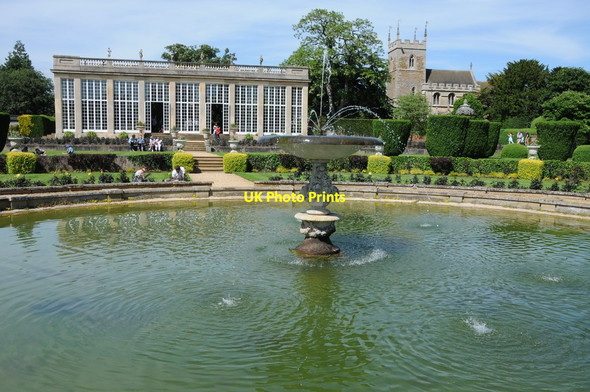 Photo 6"x4" Fountain in the gardens of Belton House Belton\/SK9239 c2013