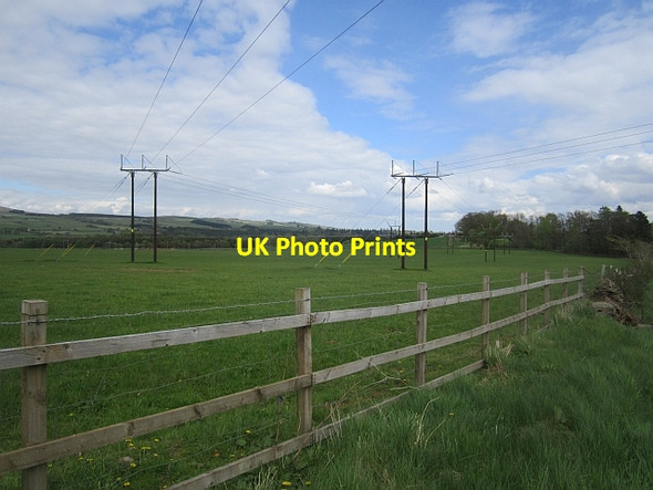 Photo 6"x4" New power line Crieff\/NN8621 c2013