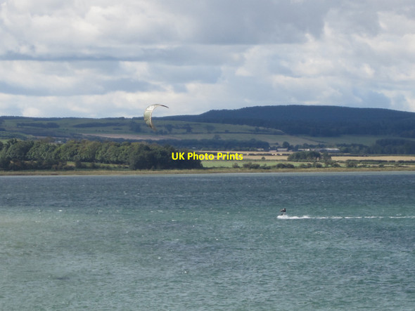 Photo 6"x4" Kite surfer in Budle Bay Waren Mill c2013
